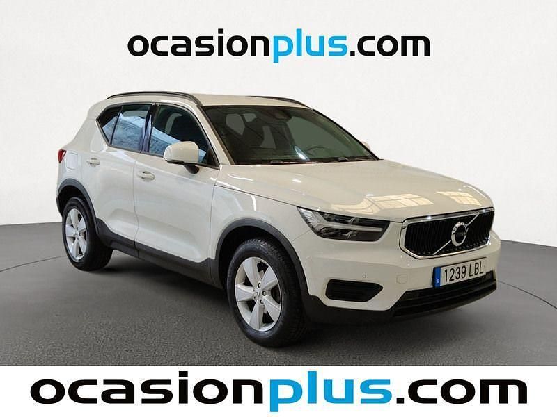 Usado Volvo XC40 150 CV (110 kW) 2019 Blanco SUV