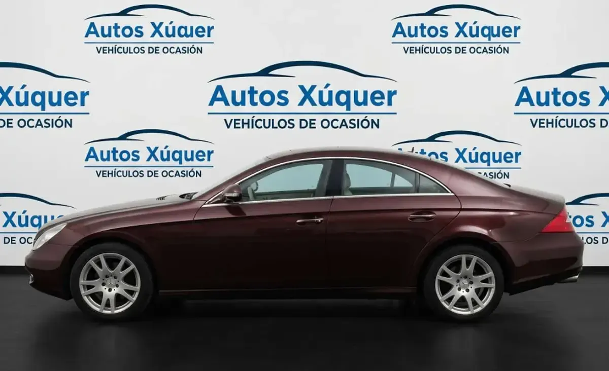 Usado Mercedes CLS350 272 CV (200 kW) 2005 Burdeos Coupe