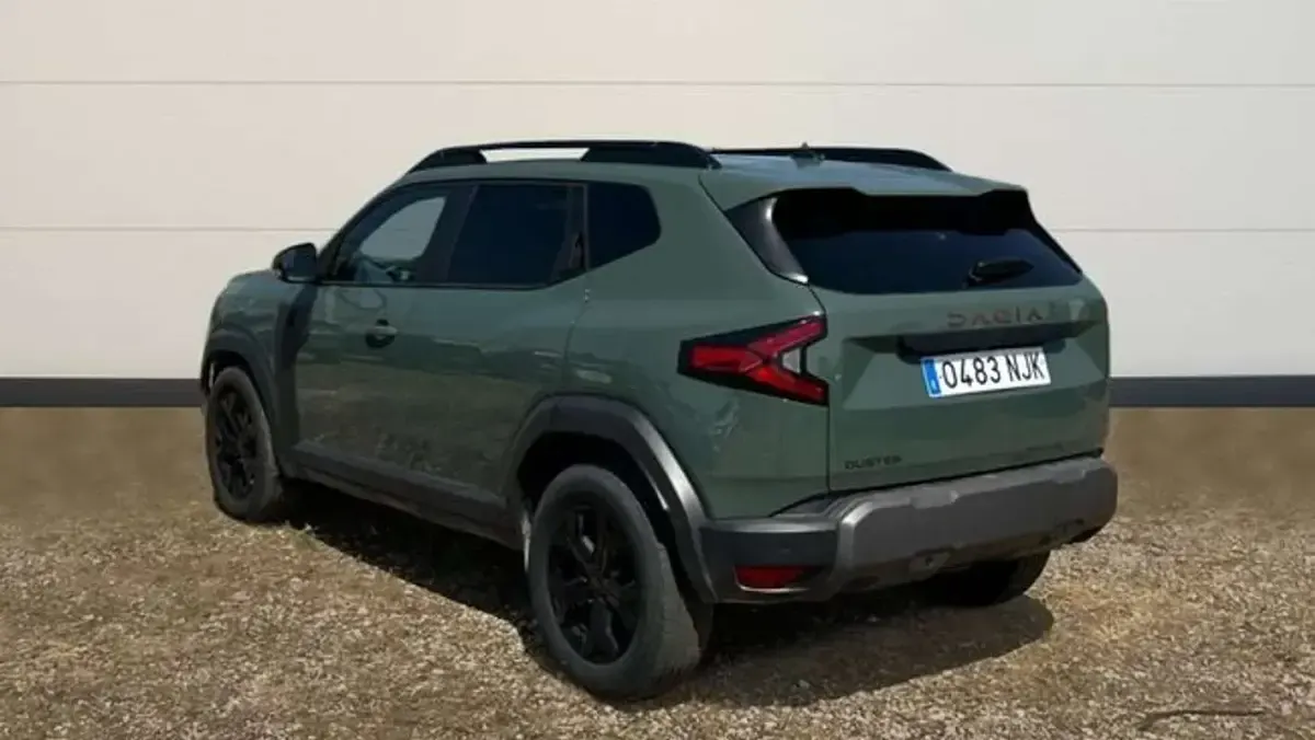 Usado Dacia Duster Extreme 131 CV (96 kW) 2025 Verde SUV