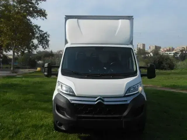 Usado Citroën Jumper 166 CV (122 kW) 2020 Blanco Monovolumen