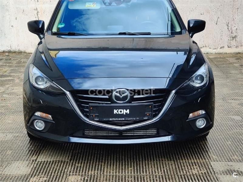 Usado Mazda 3 Luxury 150 CV (110 kW) 2015 Negro Berlina