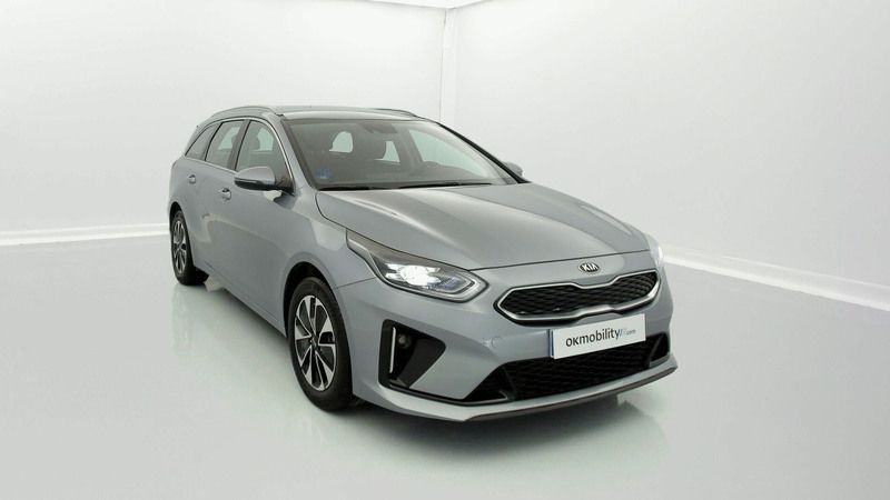 Usado Kia Ceed 141 CV (103 kW) 2021 Lunarsilber Utilitario