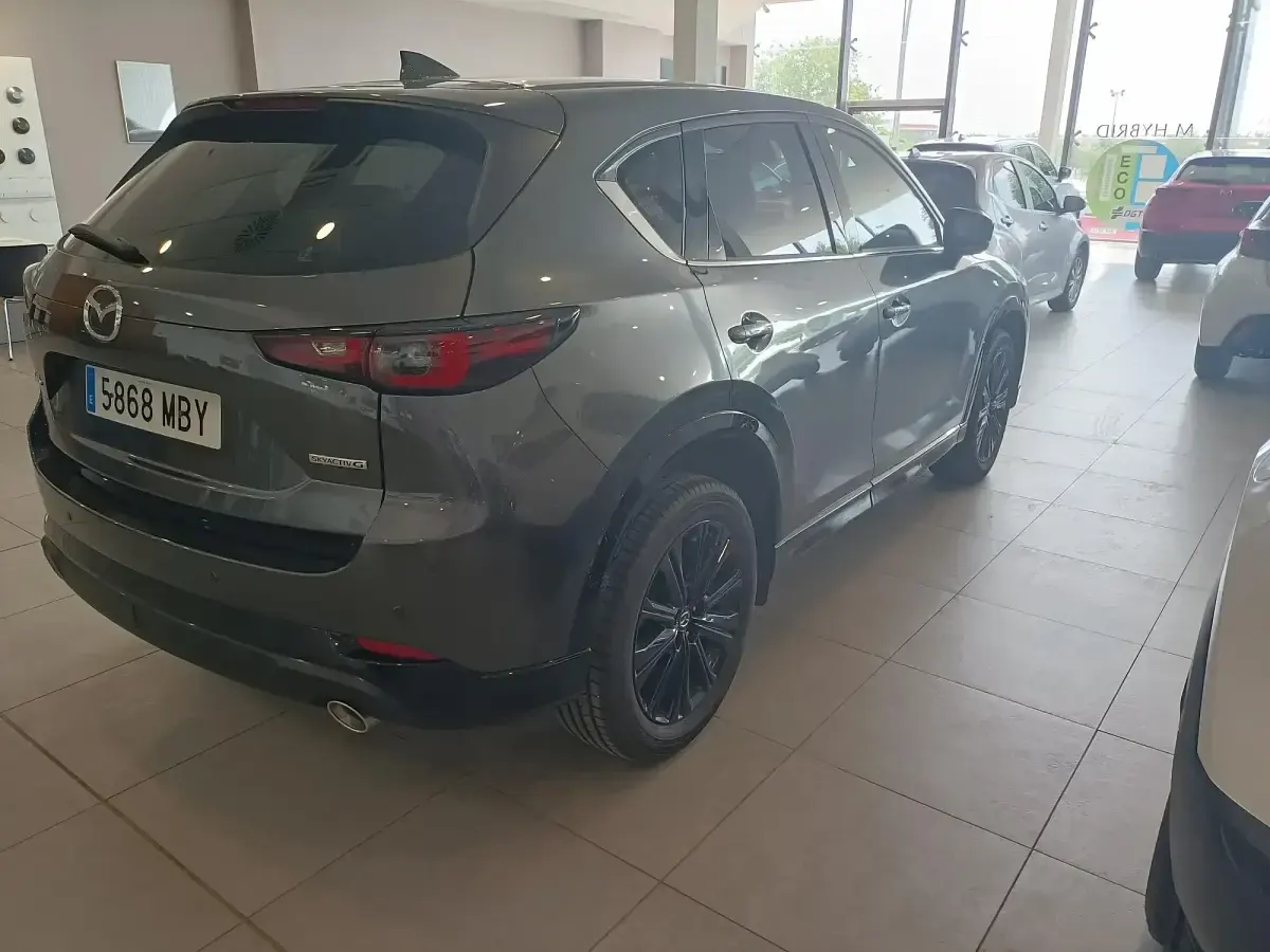 Usado Mazda CX-5 Homura-Line 165 CV (121 kW) 2022 Gris SUV