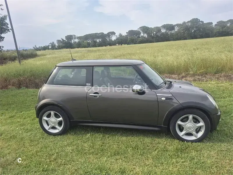 Usado Mini One D 88 CV (64 kW) 2006 Beige Utilitario