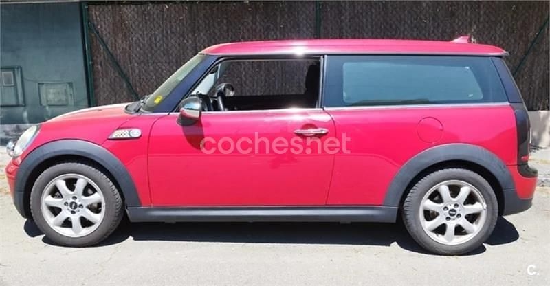 Usado Mini One Clubman 95 CV (69 kW) 2009 Rojo Familiar
