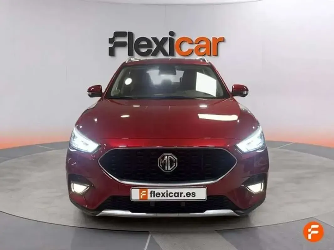 Usado MG ZS Luxury 106 CV (77 kW) 2022 Rojo SUV