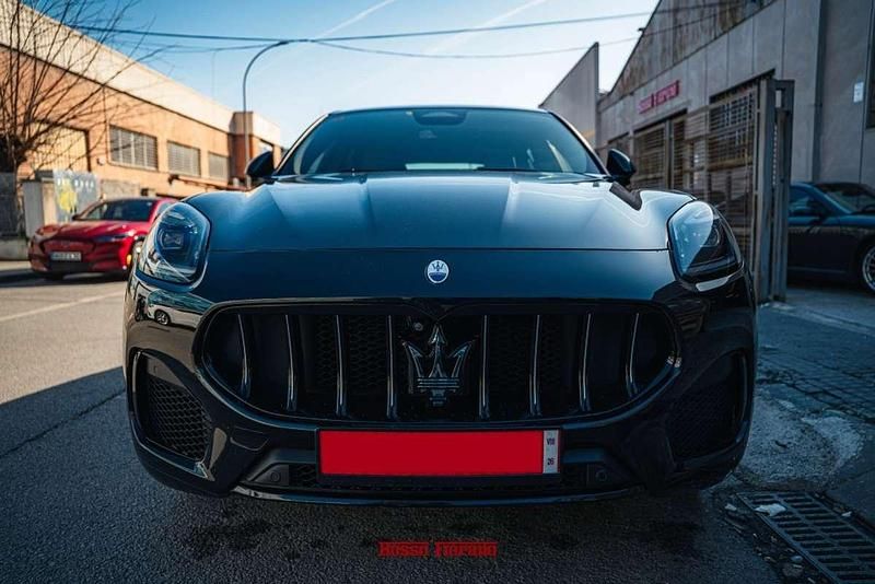 Usado Maserati Grecale GT 299 CV (219 kW) 2022 Negro SUV