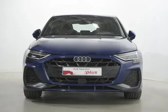 Usado Audi A3 e-tron S-Line 204 CV (150 kW) 2025 Utilitario