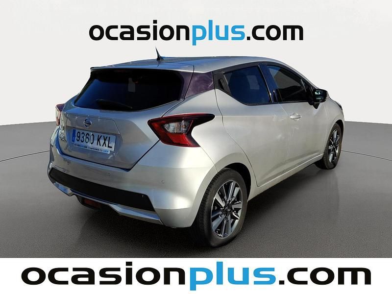 Usado Nissan Micra Acenta 90 CV (66 kW) 2019 Gris / plata Berlina