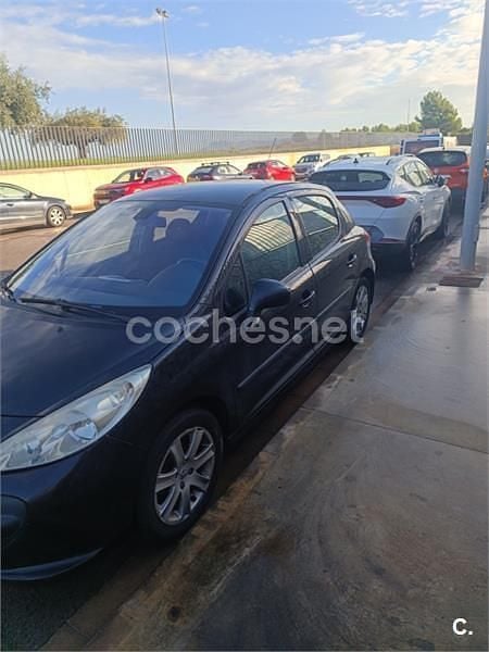 Negro Usado 2008 Peugeot 207 Sport Berlina | 3000 € (Buen precio) - Imagen 1/4