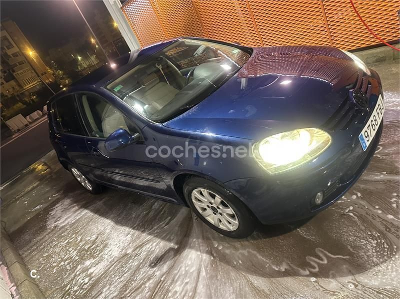 Usado 2006 VW Golf V Highline Berlina | 5000 € (Precio justo) - Imagen 1/4