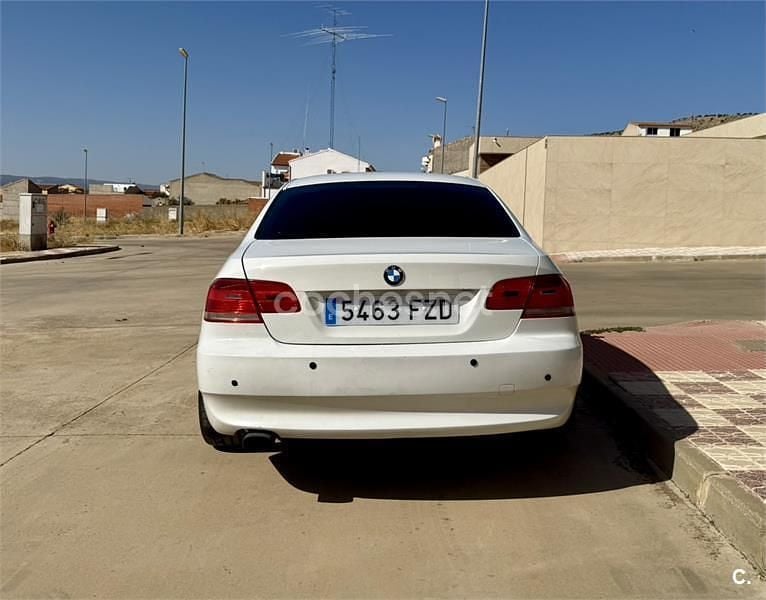 Blanco Usado 2008 BMW 320 Coupe | 9000 € (Buen precio) - Imagen 1/1