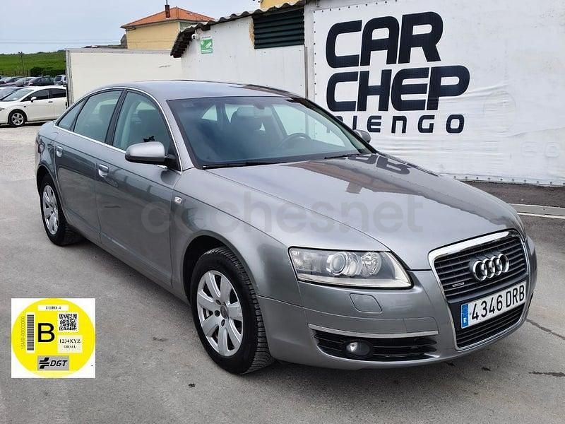 Usado Audi A6 225 CV (165 kW) 2005 Gris / plata Berlina