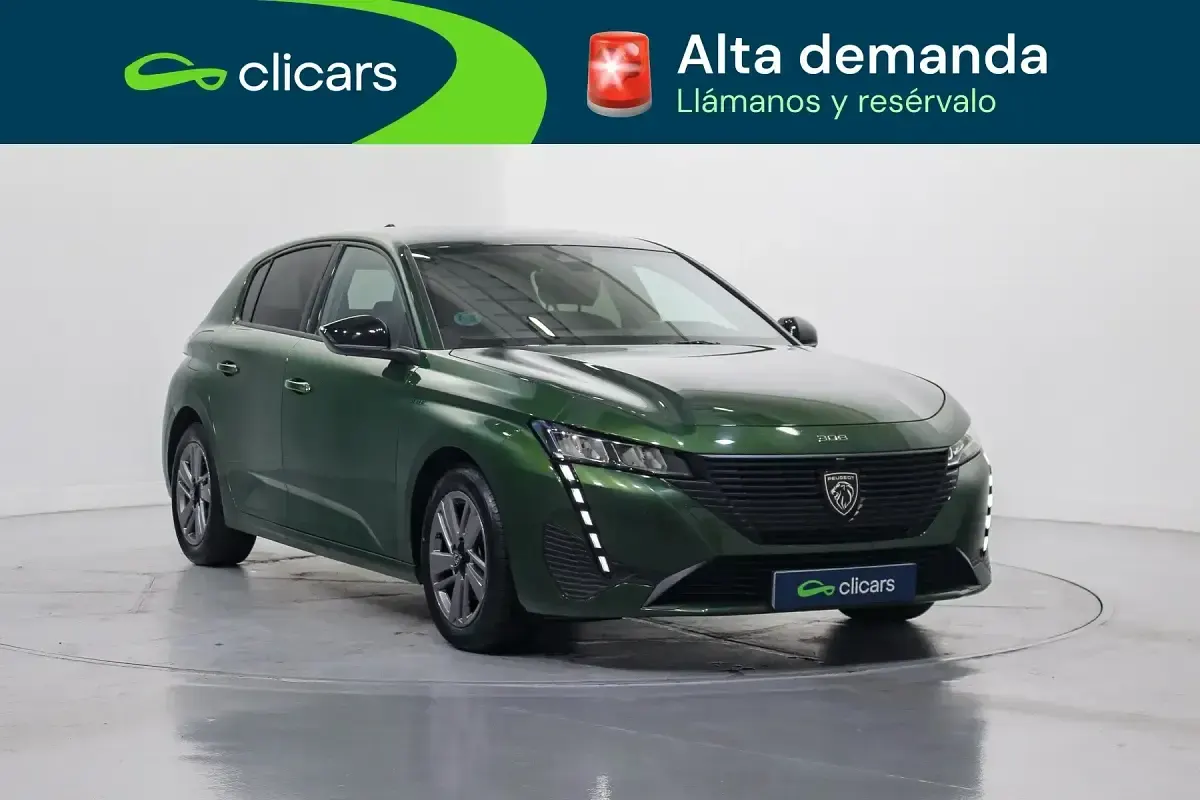 Usado Peugeot 308 Style 130 CV (95 kW) 2024 Verde Berlina