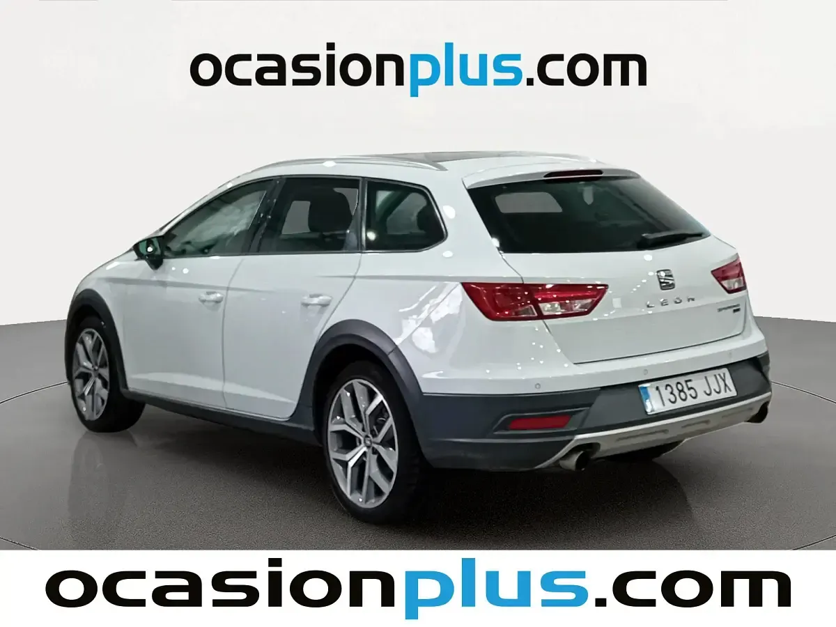 Usado Seat Leon X-Perience 4Drive 180 CV (132 kW) 2015 Familiar