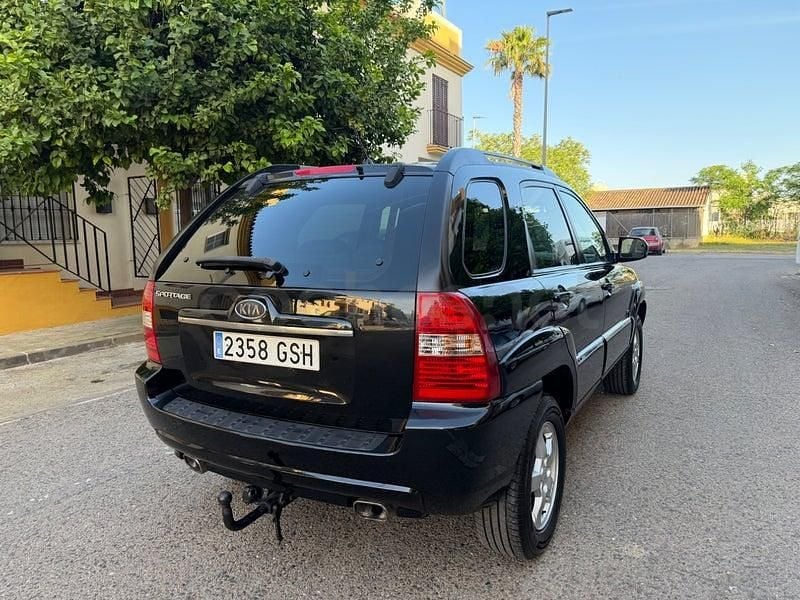 Usado Kia Sportage Active 140 CV (102 kW) 2009 Negro SUV
