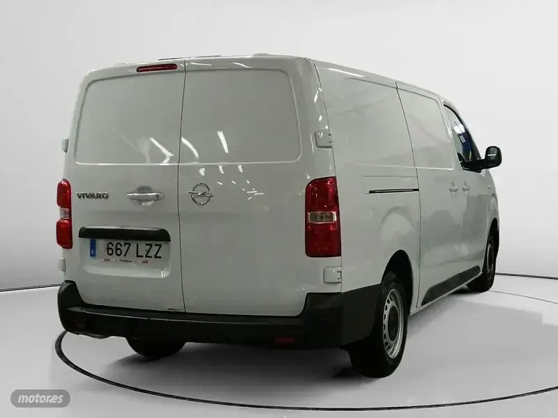 Usado Opel Vivaro 102 CV (75 kW) 2022 Blanco Monovolumen