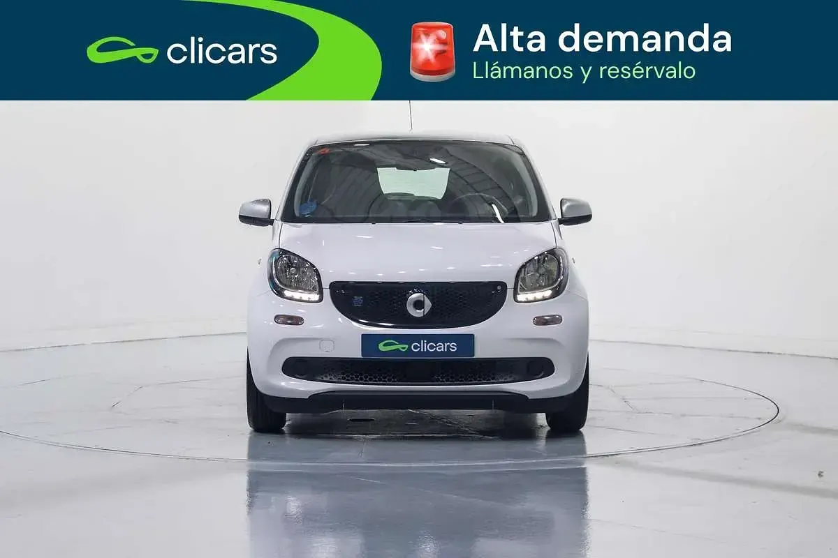 Usado Smart ForFour Electric Drive Passion 60 kW (82 CV) 2019 Blanco Utilitario