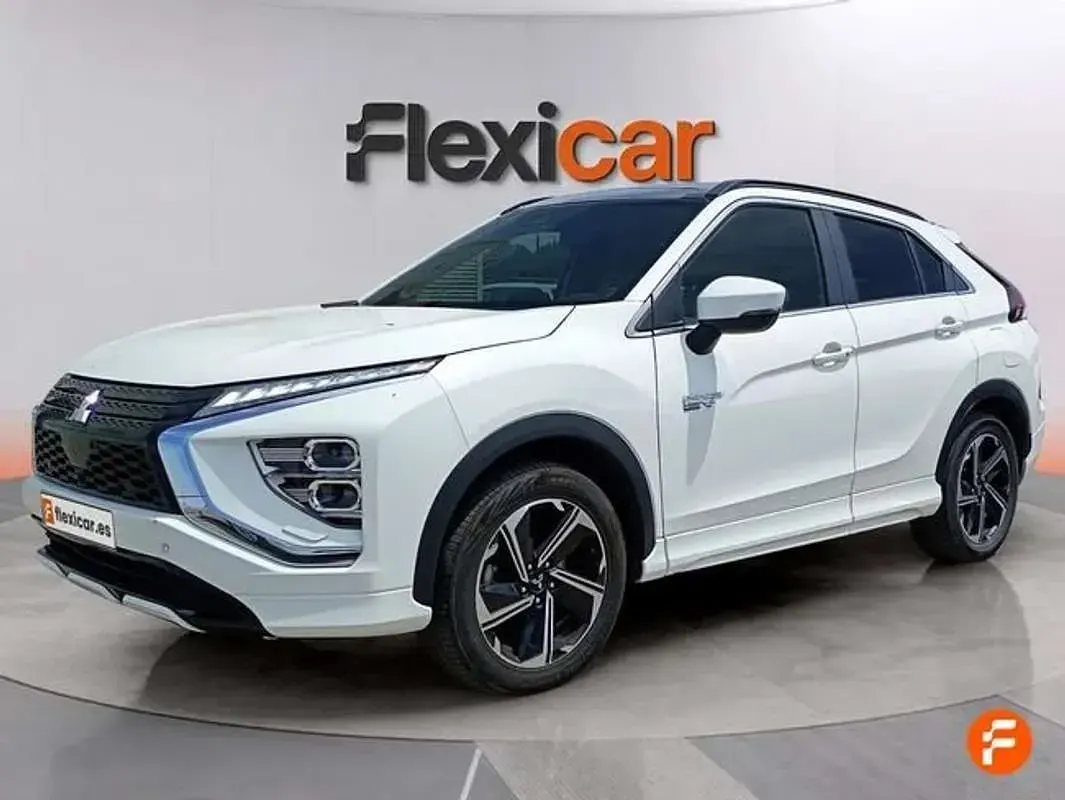 Usado Mitsubishi Eclipse Cross 188 CV (138 kW) 2022 Blanco SUV