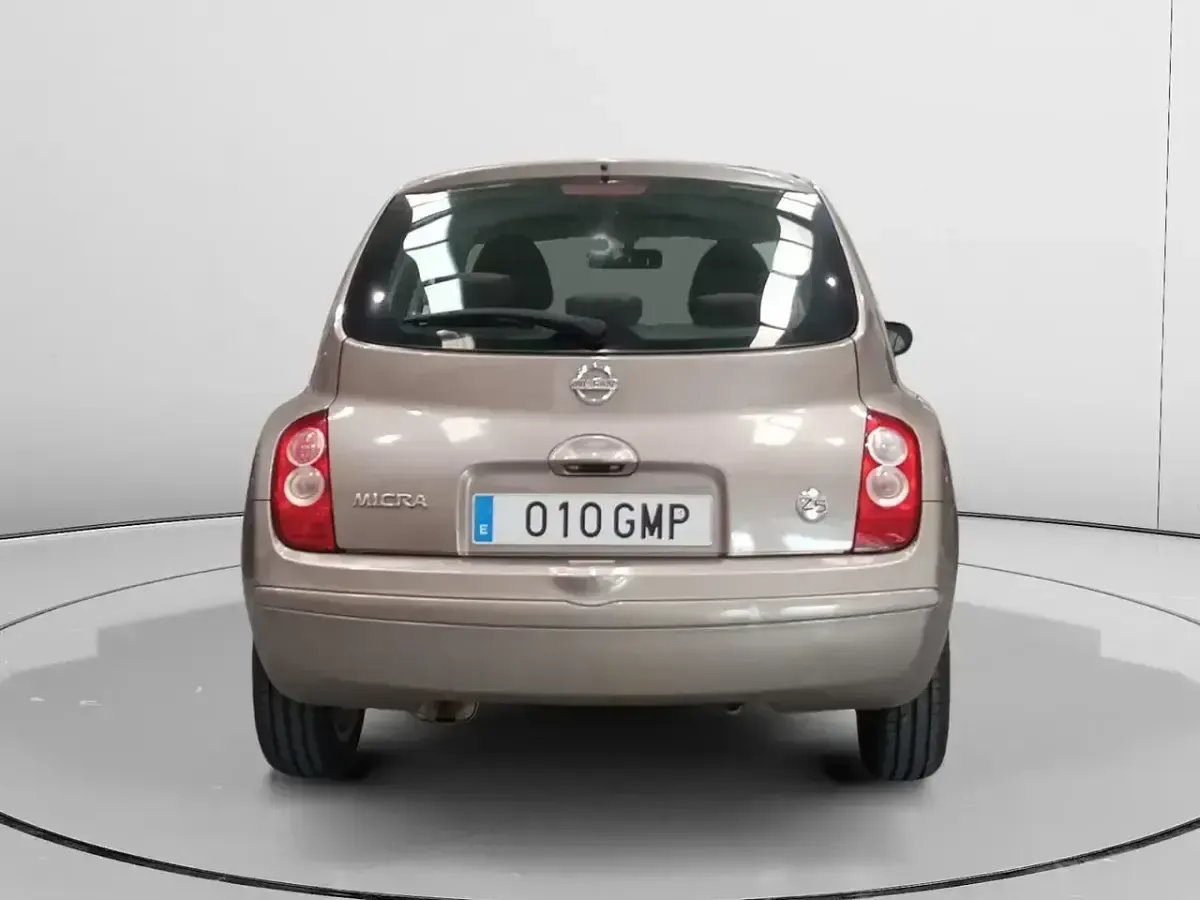 Usado Nissan Micra 80 CV (58 kW) 2009 Beige Utilitario