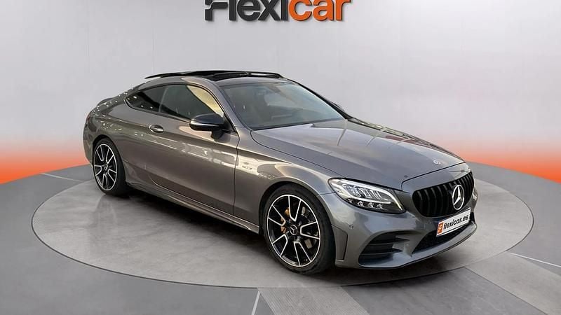 Usado Mercedes C220 194 CV (142 kW) 2018 Gris Coupe