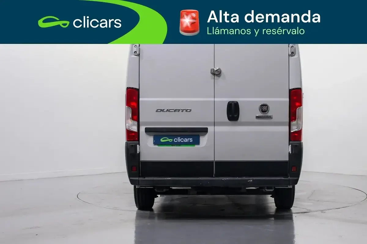Usado Fiat Ducato 140 CV (102 kW) 2022 Blanco Van