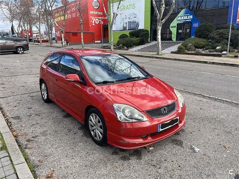 Usado Honda Civic Sport 110 CV (80 kW) 2005 Rojo Berlina