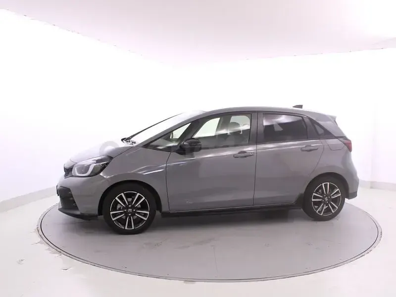 Usado Honda Jazz Sport 122 CV (89 kW) 2026 Gris / plata Utilitario