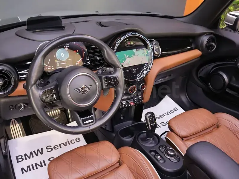 Usado Mini John Cooper Works Cabriolet 231 CV (169 kW) 2022 Gris / plata Descapotable