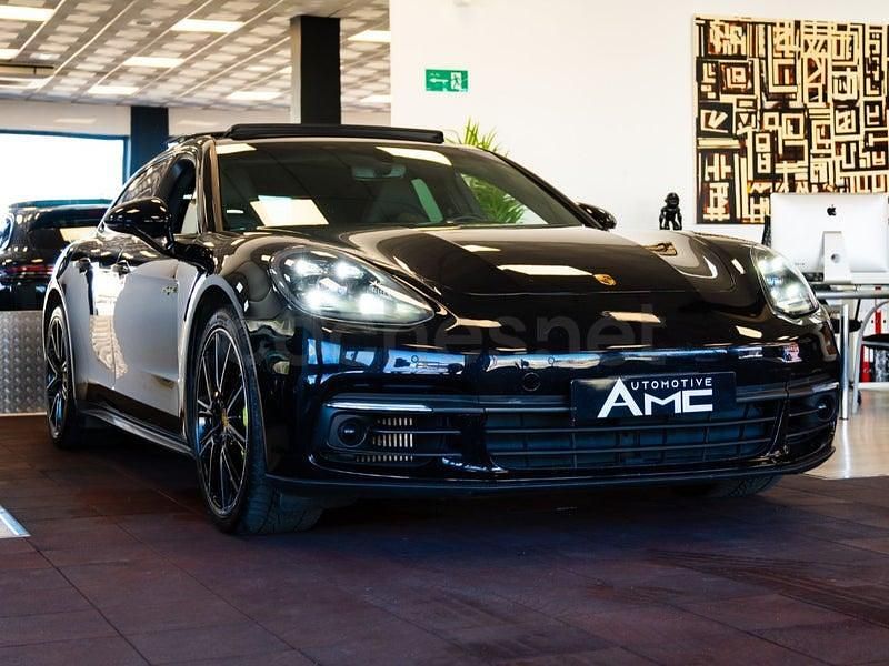 Usado Porsche Panamera Sport Turismo 462 CV (339 kW) 2019 Negro Familiar