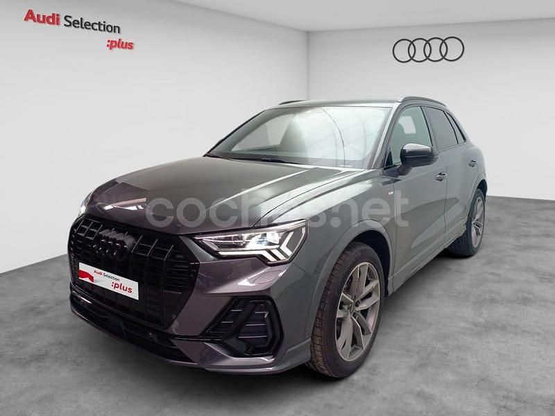 Gris / plata Usado 2025 Audi Q3 Ambiente SUV | 42.990 € (Precio justo) - Imagen 1/4