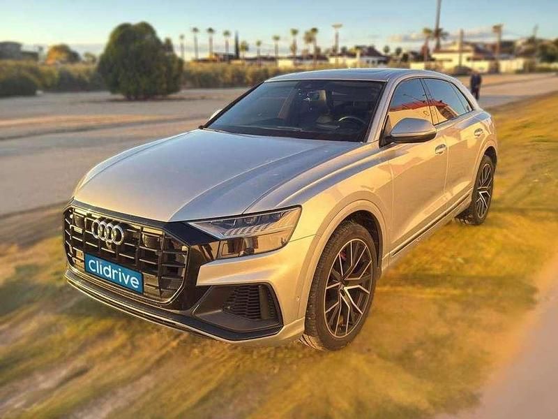 Usado Audi Q8 Premium 286 CV (210 kW) 2019 Gris SUV