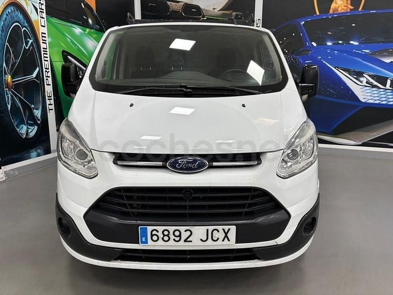 Usado Ford Tourneo Titanium 125 CV (91 kW) 2016 Blanco Monovolumen