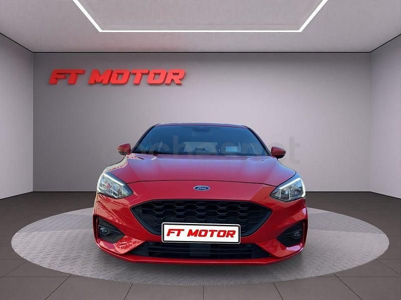 Usado Ford Focus ST-Line 125 CV (91 kW) 2019 Rojo Berlina