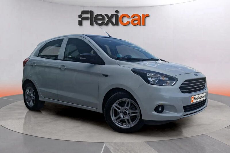 Blanco Usado 2016 Ford Ka Plus Utilitario | 6890 € (Precio justo) - Imagen 1/4