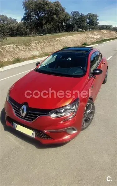 Usado Renault Mégane GT Line GT-Line 160 CV (117 kW) 2019 Rojo Berlina