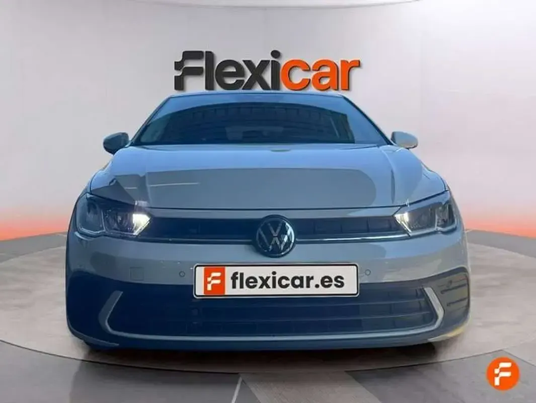 Usado VW Polo 95 CV (69 kW) 2024 Blanco Utilitario