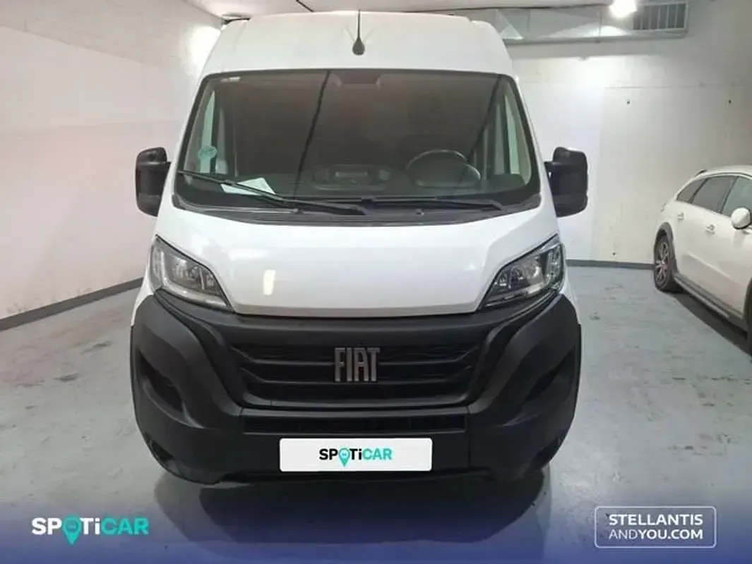 Usado Fiat Ducato 140 CV (102 kW) 2022 Blanco Van