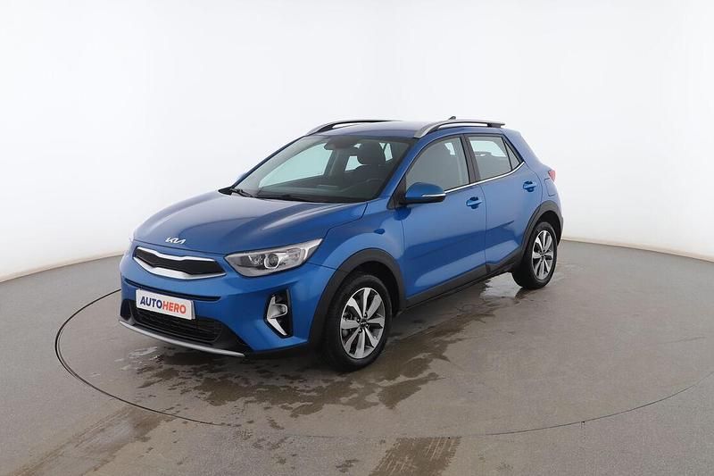Usado Kia Stonic 79 CV (58 kW) 2024 Azul SUV