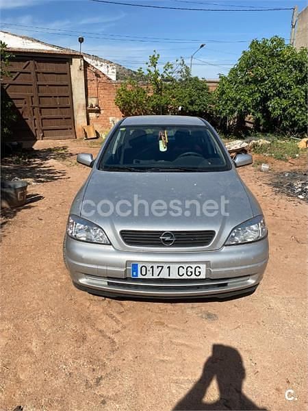Brugt Opel Astra Club 84 HK (61 kW) 2003 Grå Sedan