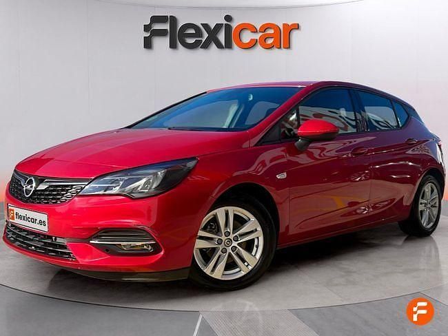 Usado Opel Astra Business Elegance 130 CV (95 kW) 2020 Rojo