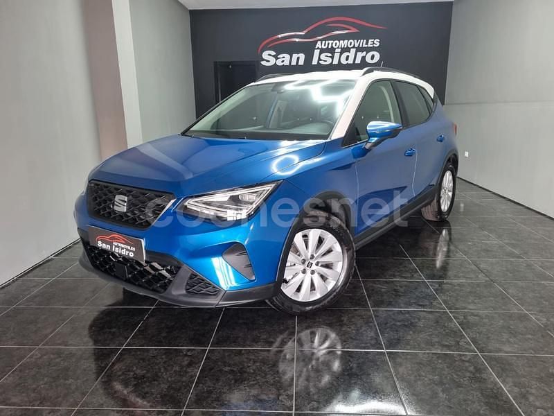 Usado Seat Arona Style 110 CV (80 kW) 2023 Azul SUV
