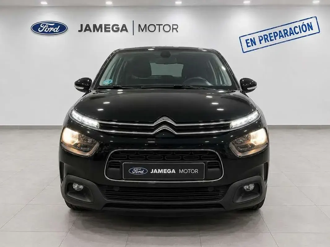 Usado Citroën C4 Cactus Feel 99 CV (72 kW) 2020 Negro Utilitario