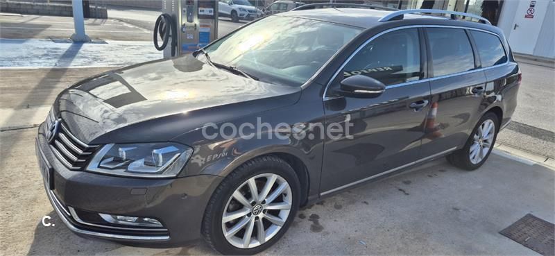 Marrón Usado 2012 VW Passat Highline Familiar | 10.800 € (Precio justo) - Imagen 1/4