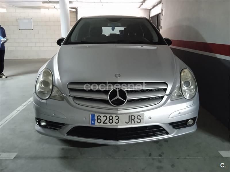 Gris / plata Usado 2008 Mercedes R320 Monovolumen | 8500 € (Precio justo) - Imagen 1/4
