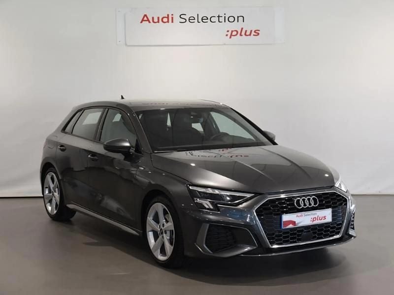Gris/plata Usado 2022 Audi A3 S-Line | 30.990 € (Un poco caro) - Imagen 1/4