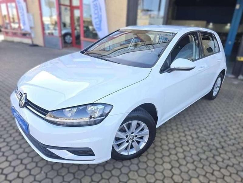 Usado VW Golf VII Edition 116 CV (85 kW) 2020 Blanco Utilitario