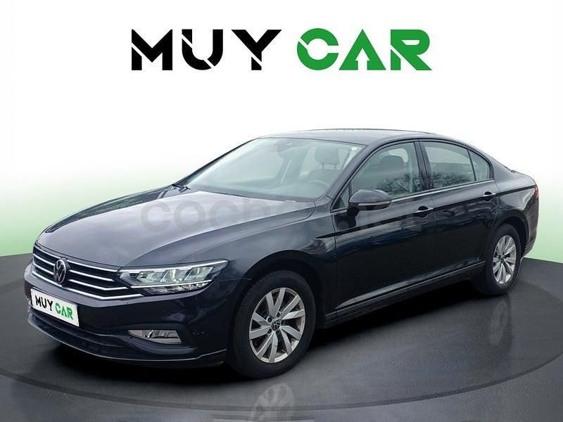 Usado VW Passat Business 150 CV (110 kW) 2021 Negro Berlina