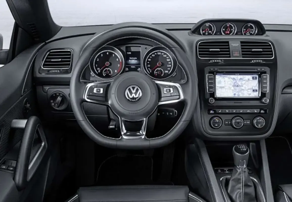 Occasion VW Scirocco R-line 184 ch (135 kW) 2014 Noir Coupé