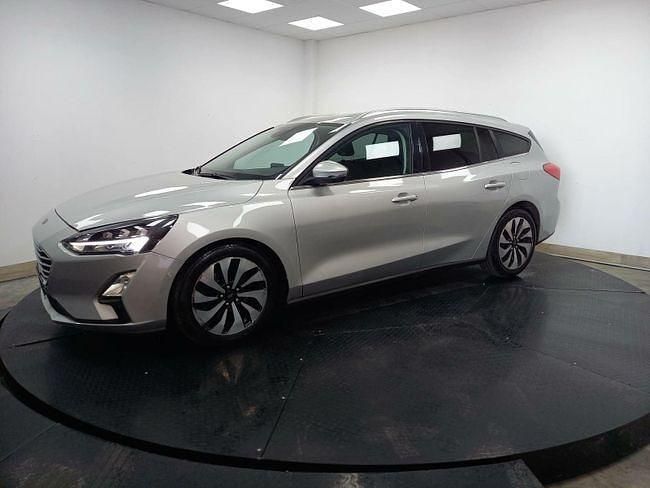 Usado Ford Focus Trend+ 121 CV (88 kW) 2019 Gris Familiar